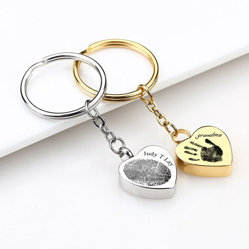 Ashes-Keychain-Heart-Custom-Keyring-Keepsake-Cremation-Urn-Keychain-Gift-for-Dog-Lover-1
