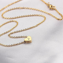 Custom-Initial-Necklace-Engraved-Letter-Heart-Necklace-for-Women-Personalized-Jewelry-6