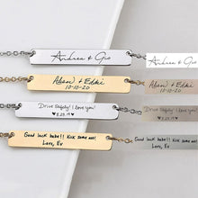 Engraved-Necklace-Bar-Pendant-Custom-Name-Necklace-Gift-for-Mom-Girl-4