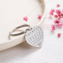 Heart-Calendar-with-Disc-Custom-Keychain-Engraved-Picture-Text-Gift-for-Family-1