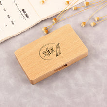 Personalized-Wooden-Business-Card-Holder-Engraved-business-card-case-5