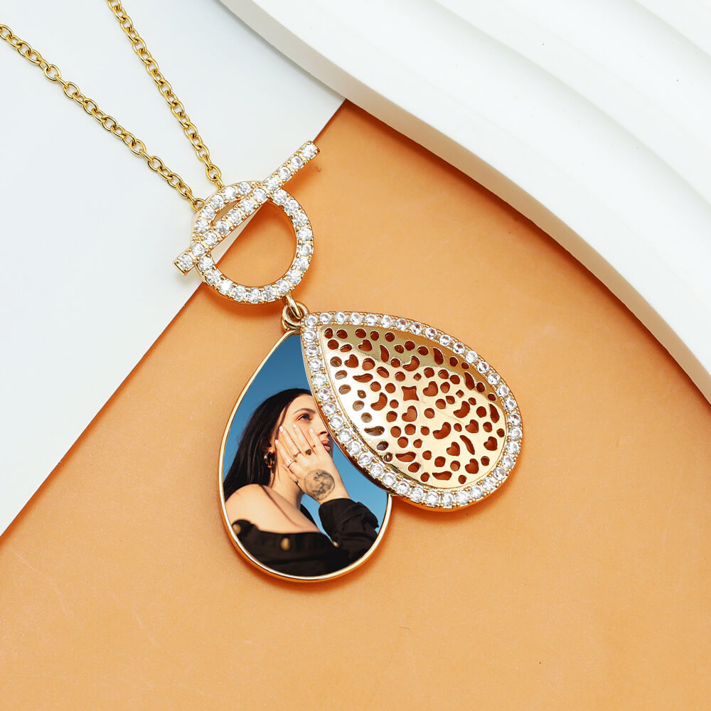 Gold Hollow Water Drop Shape Photo Box Necklace Clavicle Chain Personality Women's Pendant