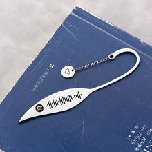 Song Code Disc Pendant Bookmark, Voice QR Code Personalized Bookmark