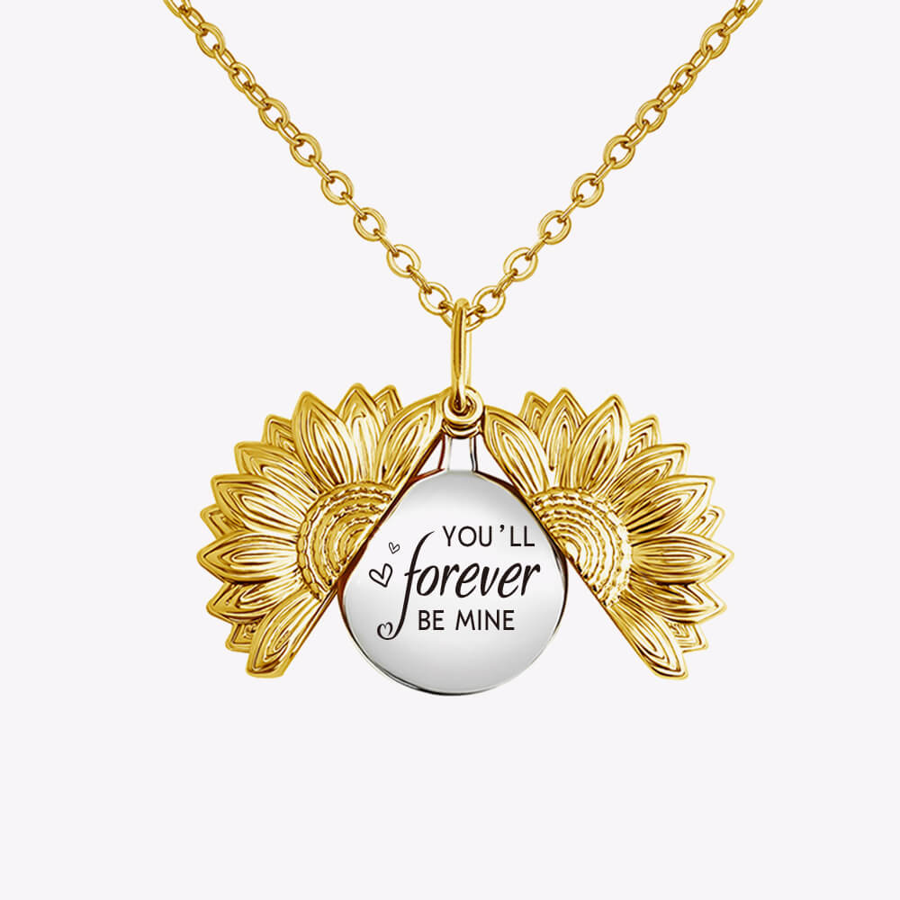 Sunflower-Shaped Personalized Custom Disc Pendant Gold Engraved Text Necklace