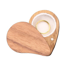 Heart Shape Solid Wooden Personalized Ring Box for Wedding Ceremony