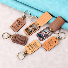 Customizable Wooden Keychain, personalized Wooden Photo Keyring